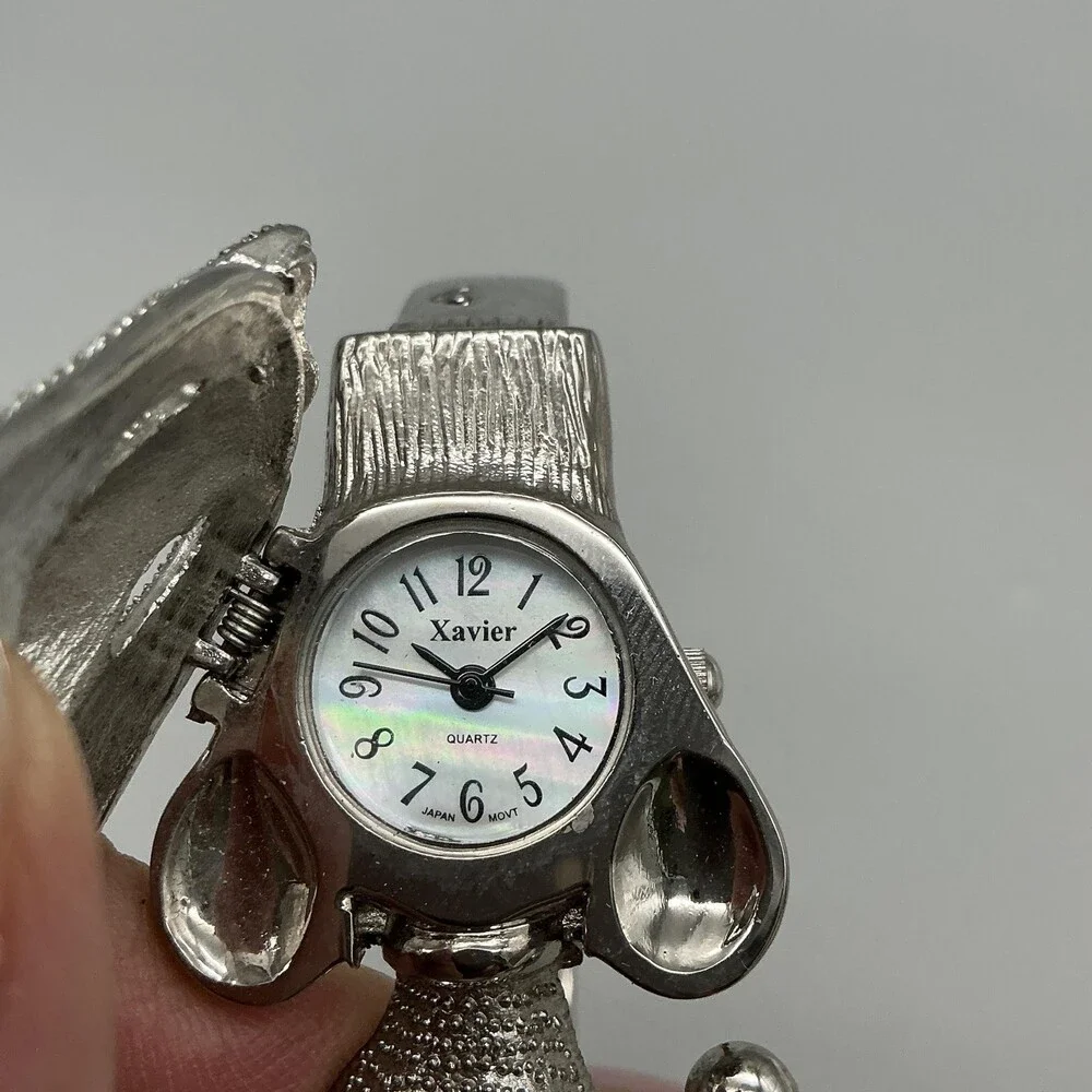 Xavier Womens Watch 27mm White Dial Silver Tone Dog Bangle Crystals New Battery